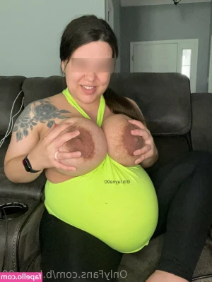 b.layne90 [ b-layne90 ] - So, smash or pass? 😏