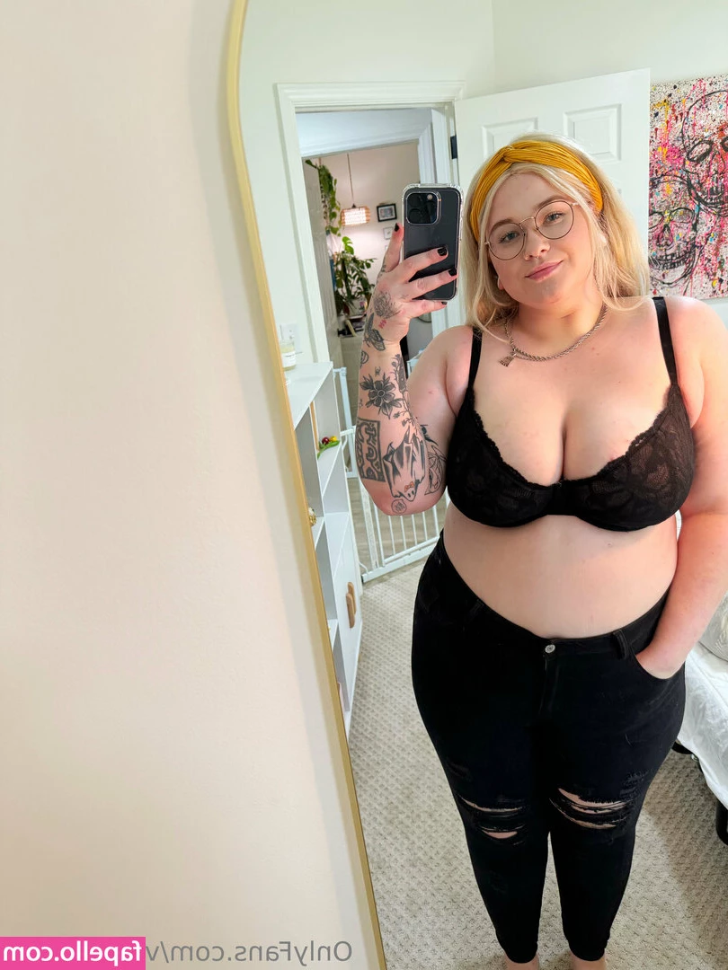 victoriajfree - babes 😚