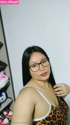 estrellita83 - Salt life tiddies 🌊🌊🌊