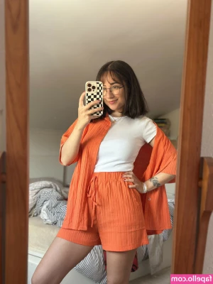 Maya ASMR [ maya-asmr-16 ] - Do I look really fuckable in this chair as Nami? ;) I know I’d love