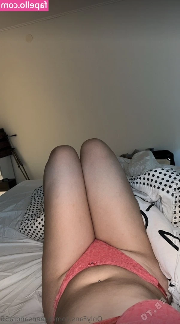 Sandra Adamsson [ sandra-adamsson ] - A little quickie for you~