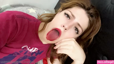bloodyfemboy - Let’s reach my goal so I can go live♥️