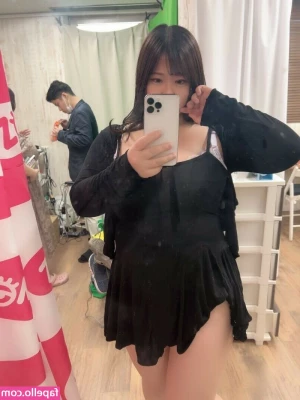 Hoshino Ume [ hoshino-ume ] - The front of this jock is detachable. Small clip of me taking it off