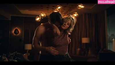 Kaley Cuoco [ kaley-cuoco ] - Ricos sentones  no aguantó y casí se viene
