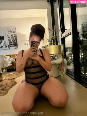 Allhailkingsteph - Happy Friday