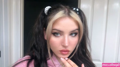 katyakittyxo - It's decided, Cheerleader video drops tonight! GIVE ME A D! 📣