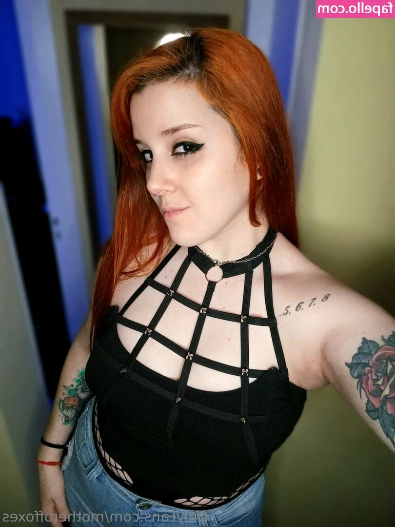 motheroffoxes - Heyyyyy i should be working on a kitty outfit soon but dont forget to