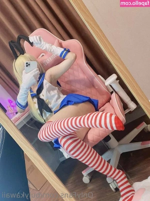 Bulykawaii - Foot jobs  deep throat  and that tight little body  xxxvioletgems