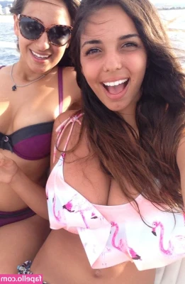 Tara Yazdi [ tara-yazdi ] - good morning! would u lick my toes and tongue my holes? dm me with a