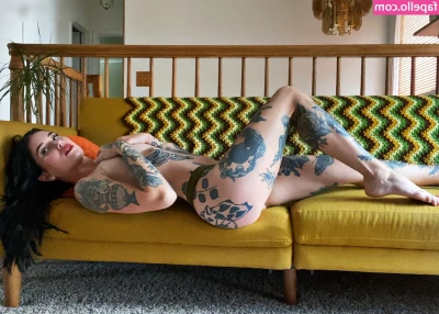 Peach Fuzz [ peach-fuzz ] - A continuation of a session  I had to bring the dick into the