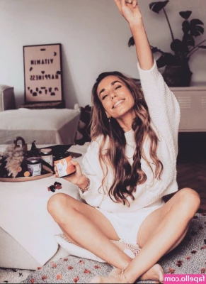 Annemarie Carpendale [ annemarie-carpendale ] - F R E E  danielafox001 y has the biggest clit I ever seen  she