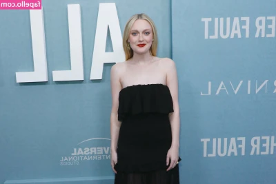 Dakota Fanning [ dakota-fanning-1 ] - I bought some New heels for my slavegirl Destiny. I tried them on,