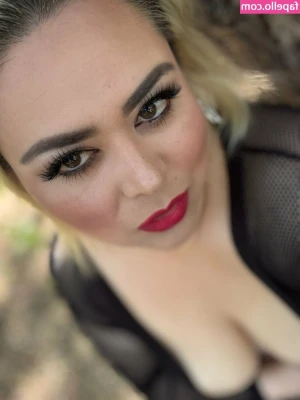Anais Ojeda [ anais-ojeda ] - The cheapest and easiest way to show your support is to just like my