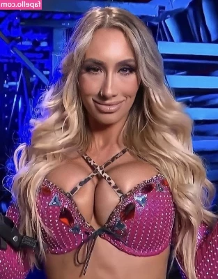 Carmella - its a shame no one s pounding my pretty tight asshole right now 𖦹