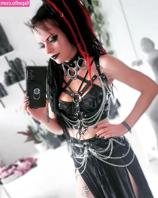 Lady_denight_official [ lady-denight-official ] - Come for me   like my photos  my precious ones