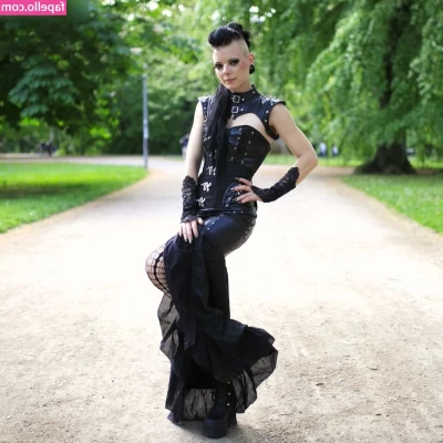 Lady_denight_official [ lady-denight-official ] - Preferem o cuzin ou o pau do maloka