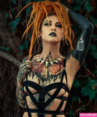 Lena Scissorhands [ lena-scissorhands-1 ] - I bet you want to see this hot video! Dm me! 😈💦