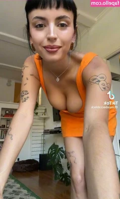 Rebecca Black [ rebecca-black ] - 𝕆𝕟𝕝𝕪 𝕣𝕖𝕒𝕔𝕥 𝕚𝕗 𝕪𝕠𝕦