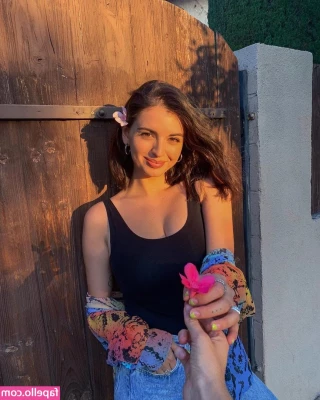 Rebecca Black [ rebecca-black ] - Want to see the rest
