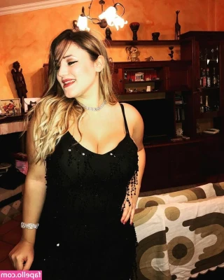 Martina Tomasso [ martina-tomasso ] - Mr stripping for you