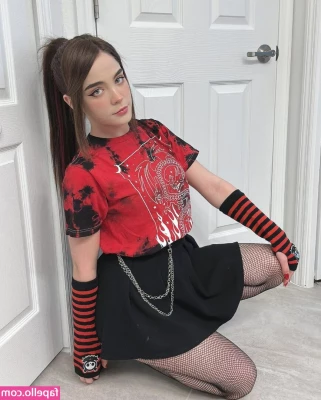 Staryuuki - Please go through and like and comment on your favorite photos! Tips