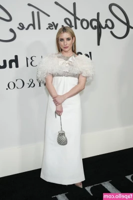 Emma Roberts [ emma-roberts ] - Stream started at 05 19 2024 08 43 pm