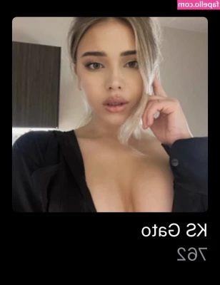 Ksenia Gato [ ksenia-gato ] - Ein schön Abend euch💋😘auf was steht ihr mehr? Von vorn oder