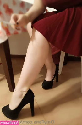 ollyfetish - Happy Monday  I just want to let you know that you are amazing and