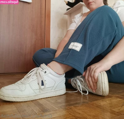ollyfetish - do you like JOI videos? i think this one is pretty cute!