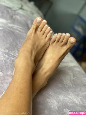 kamikolin - Feeling nerdy and hot 🥵