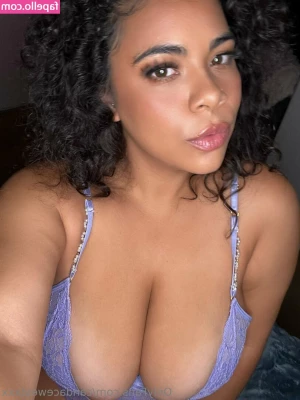 ariasinsxxx - Sorry haven t been active lately here s a little dance for y all
