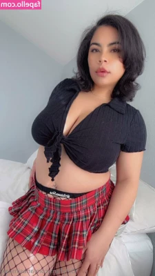 ariasinsxxx - Happy Tuesday!! 🤓😈💋