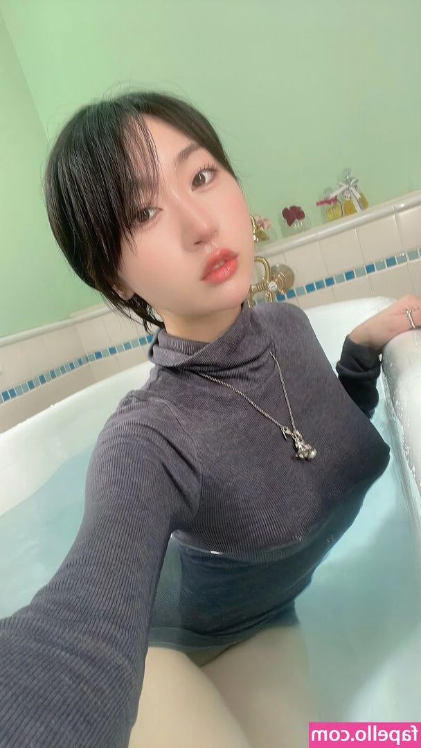 Covatama - Mondays suck  but fucking  reneeof7769 nbsp doesn t