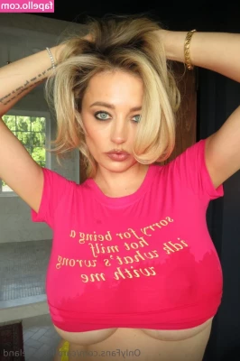 Caroline Vreeland [ caroline-vreeland ] - if you are super horny  Cum get off with me