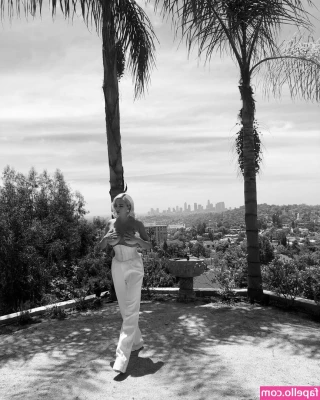 Caroline Vreeland [ caroline-vreeland ] - Hi there 😊