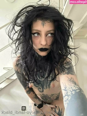 draken_lady [ draken-lady ] - How much do y'all love these faces?