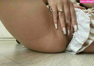 draken_lady [ draken-lady ] - Crotchless is convenient