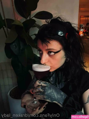 draken_lady [ draken-lady ] - Show me some love