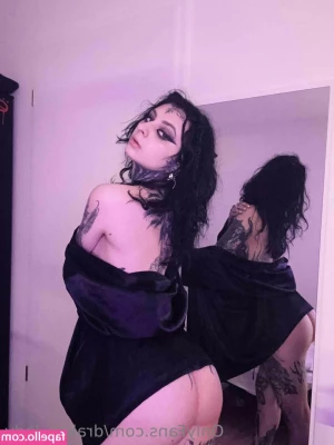 draken_lady [ draken-lady ] - 𝐎𝐏𝐄𝐍 𝐀𝐓 𝐓𝐇𝐄 𝐑𝐈𝐒𝐊 𝐎𝐅