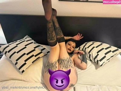 draken_lady [ draken-lady ] - Stream started at 11 25 2022 01 07 pm  Wochenende
