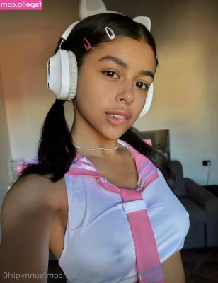 sunnygirl0 - What are you thinking about