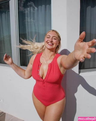 Iskra Lawrence [ iskra-lawrence ] - Serenity Squirts is a MILF you wont want to miss  Get all her