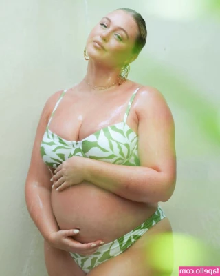 Iskra Lawrence [ iskra-lawrence ] - CUMSHOT COMPILATION PART 43