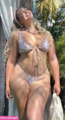 Iskra Lawrence [ iskra-lawrence ] - my pussy lips need u...