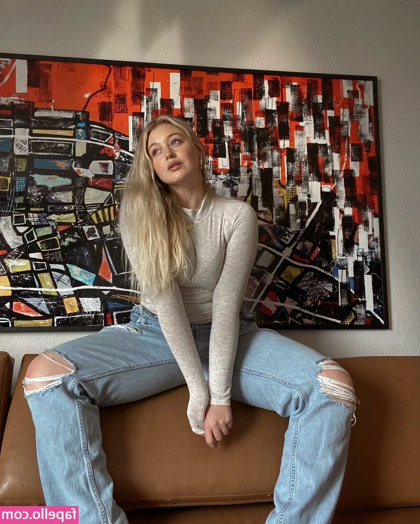 Iskra Lawrence [ iskra-lawrence ] - Carne argentina