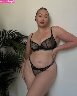 Iskra Lawrence [ iskra-lawrence ] - Do you want to see more