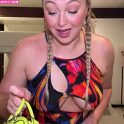 Iskra Lawrence [ iskra-lawrence ] - Pretty pink pu y  amp  tight little a hole