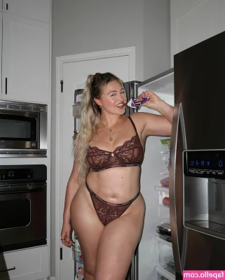 Iskra Lawrence [ iskra-lawrence ] - Te gusta????