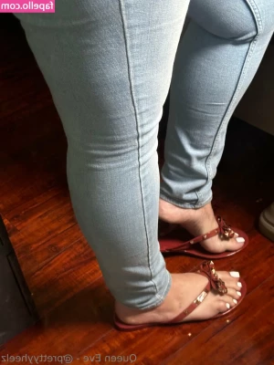 prettyyheelz - My cups are overflowing