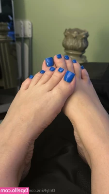 prettyyheelz - do you want to join me in the shower